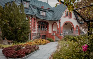 Pałac Poledno - zabytkowa część