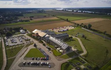 Centrum Sportu i Rekreacji OLENDER w Wielkiej Nieszawce koło Torunia - zdjęcie 2