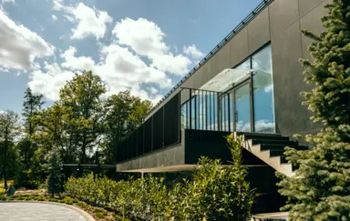 Rudy Las Taras i wejście do Sali Świerkowej