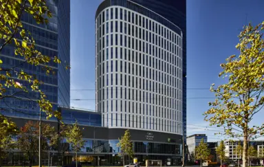 Holiday Inn Express Warsaw - The HUB