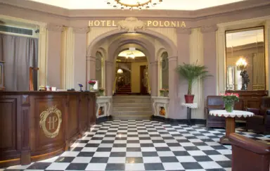 Hotel Polonia Krakow recepcja