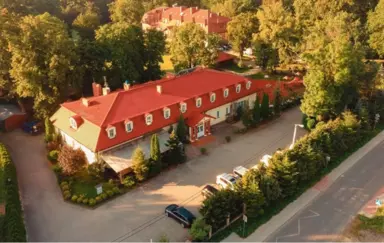 Dwór Ostoia w Klimkówce - zdjęcie 2