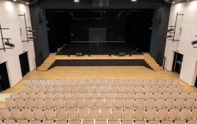 Zamojski Dom Kultury w Zamosciu sala widowiskowa