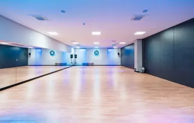 Space For U - zdjęcie 2