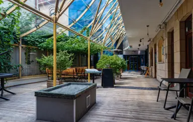 Krzywy Domek Sopot - Studio 53