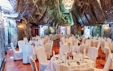 Kopalnia Soli Wieliczka i Hotel Grand Sal - photo 2