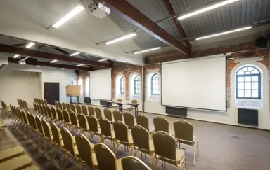 Aparthotel Stara Przędzalnia - photo 3