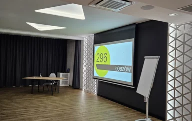Łobzów 296 Sala Górna