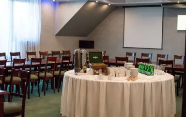 Resort Jura Kroczyce sala konferencyjna