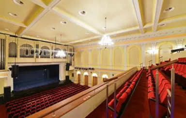 Bielskie Centrum Kultury im. M. Koterbskiej Bielsko-Biala sala koncertowa