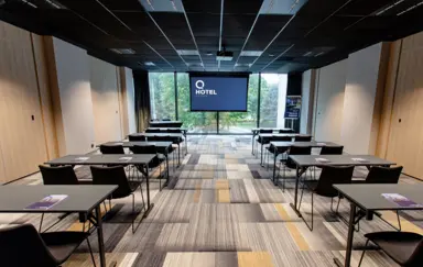 Q Hotel Plus Kraków - photo 2