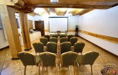 Hotel Dworek Wapionka - photo 3