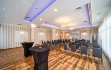 Lord Hotel Warsaw Airport - photo 3