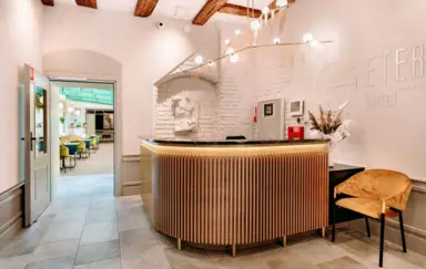 Hotel Eter Torun recepcja