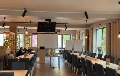 Pomarańczowa Plaża Hotel i Restauracja - zdjęcie 2