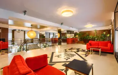 W Orbicie Slonca Warszawa sala pietro