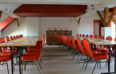 Centrum Restauracyjno-Hotelowe Florres Pawlowiczki sala szkoleniowa