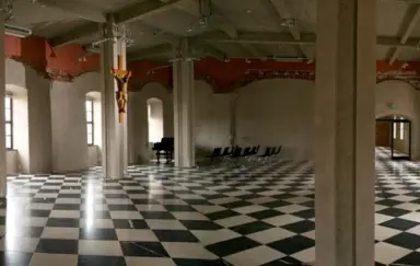 Dom Gości Opactwa Benedyktynów w Tyńcu sala konferencyjna