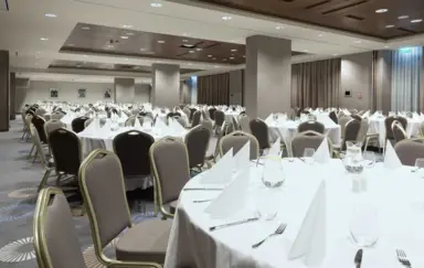 DoubleTree by Hilton Krakow Hotel & Convention Center - photo 2