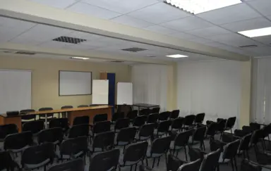 Ośrodek Szkoleniowo – Wypoczynkowy „Wodnik” sala konferencyjna