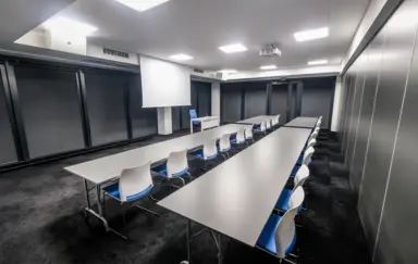 Sala A1 75m2 - szkolne