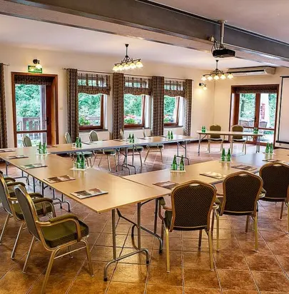 Szukasz doskonałego miejsca na konferencję w Górznie?