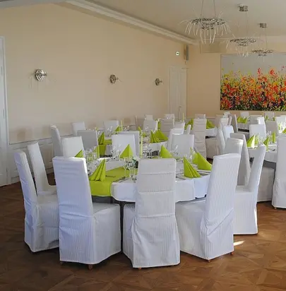 Sale konferencyjne w Skrbeńsku – Odkryj potencjał spotkań biznesowych na Śląsku