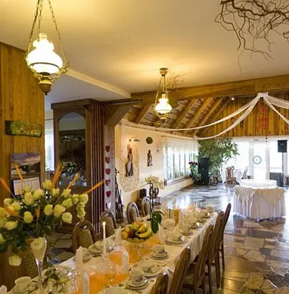 Sale konferencyjne w Chmielnie – Idealne Połączenie Biznesu i Relaksu