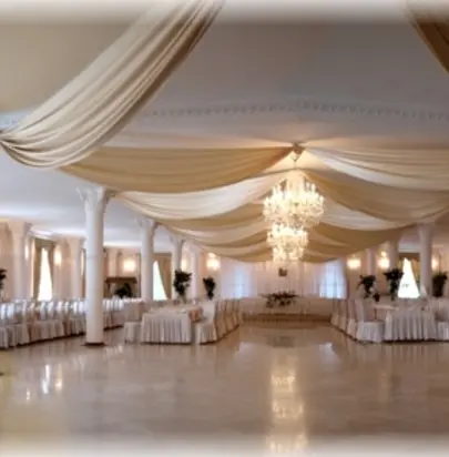 Znajdź idealne miejsce na konferencję w Sękocinie Starym