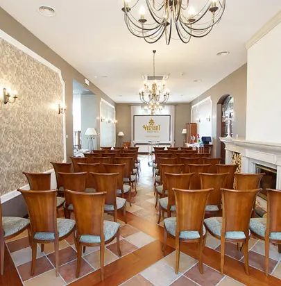 Skorzystaj z naszej wyszukiwarki miejsc konferencyjnych już teraz!