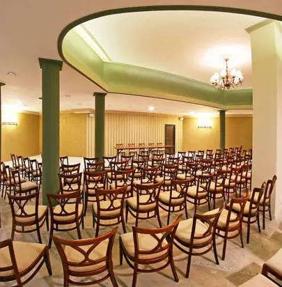 Znajdź idealne miejsce na konferencję w Klewinowie