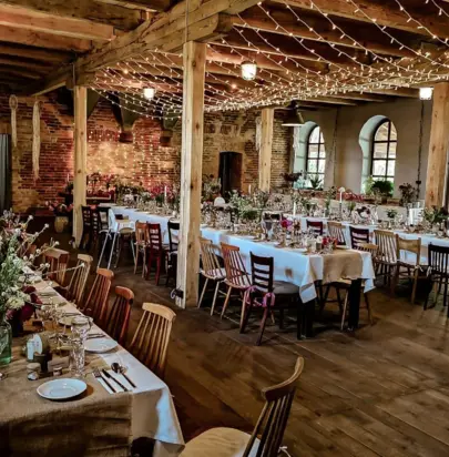 Zorganizuj idealną konferencję w Oryszewie-Osadzie