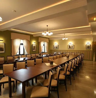 Wyjątkowe Sale Szkoleniowe i Potencjał Poza Biznesem