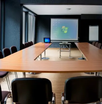 Obiekty i Sale Konferencyjne w Masłowie – Wyjątkowa Lokalizacja dla Twojego Biznesu