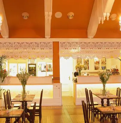 Restauracja Sonata w Żelazowej Woli - Sala konferencyjna Sala restauracyjna duża