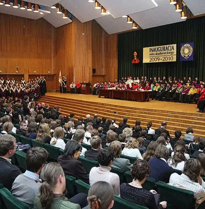 Uniwersytet Mikołaja Kopernika - Sala konferencyjna Aula UMK