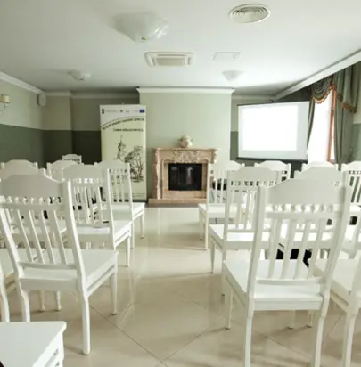 Wyszukiwarka miejsc konferencyjnych - znalezienie idealnej sali konferencyjnej w Byczynie