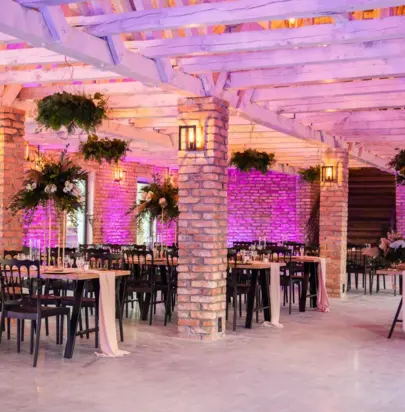 Sprawdź wyjątkowe sale konferencyjne w Rasztowie