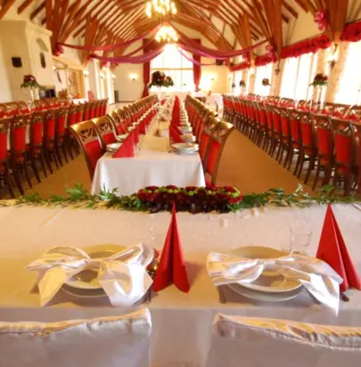 Obiekty Konferencyjne w Grodzicznie – Idealne Połączenie Biznesu i Przyrody