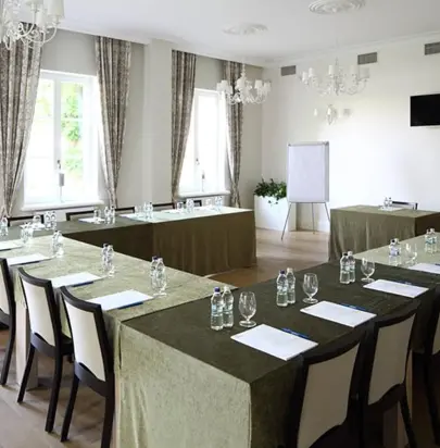 Wyszukiwarka miejsc konferencyjnych - wynajmij idealną salę na twoją konferencję!