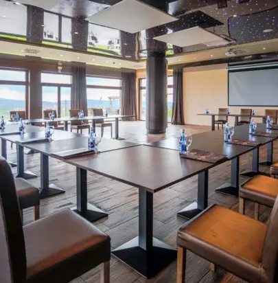 Obiekty konferencyjne w Istebnej – Profesjonalizm i Inspiracja w Górach