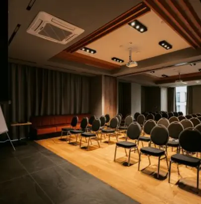 Miejsca na bankiety, eventy i uroczyste kolacje po konferencjach