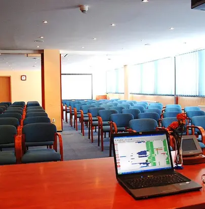 Korzystnie zlokalizowane obiekty konferencyjne i miejsca noclegowe w pobliżu Ustronia