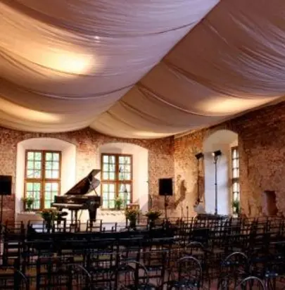 Sale konferencyjne i miejsca na konferencje w Przybysławicach