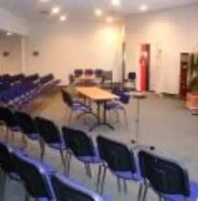 Hala Immobile Łuczniczka - Hala Immobile Łucznik Bydgoszcz sala konferencyjna