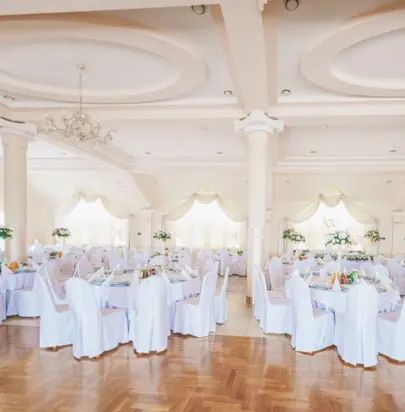 Znajdź idealne miejsce na Twoją konferencję w Wolbromiu