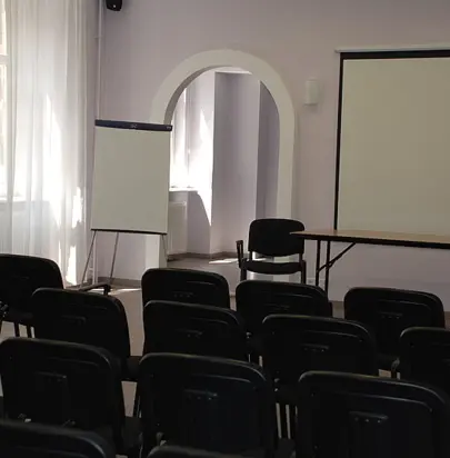 Zaplecze i wyposażenie – Profesjonalne Sale szkoleniowe