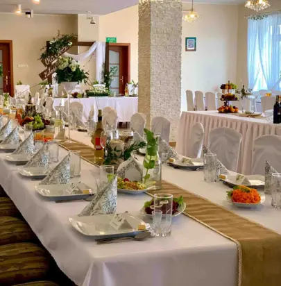 Znajdź idealne sale konferencyjne w Nowem!