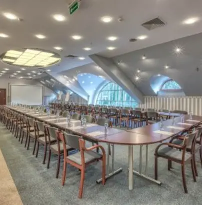 Sale konferencyjne Bąkowo – idealne miejsce na spotkania biznesowe
