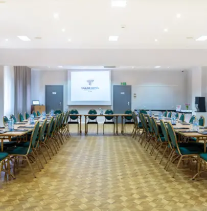 Sale konferencyjne w Morągu – biznes i natura